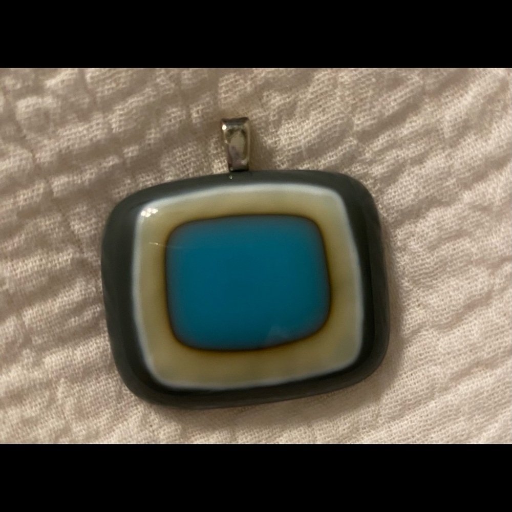 Tri-color pendant.